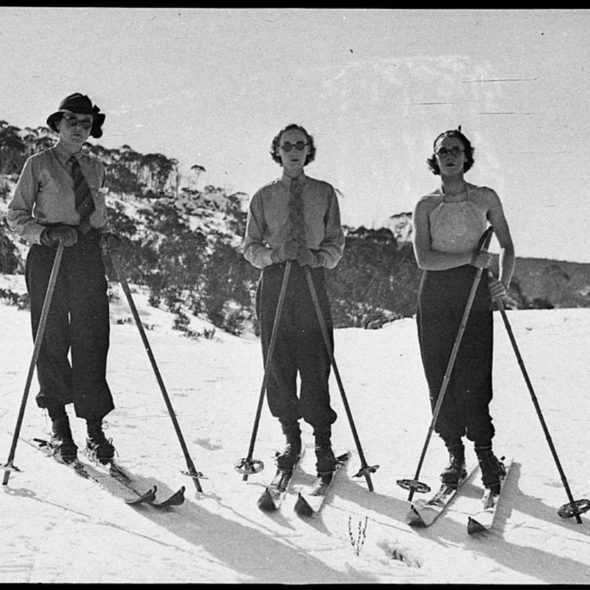 A. J. (Albert James) Perier, 1870-1964, Skiing near Mount Kosciusko, 1926, flic.kr/p/7x63mq